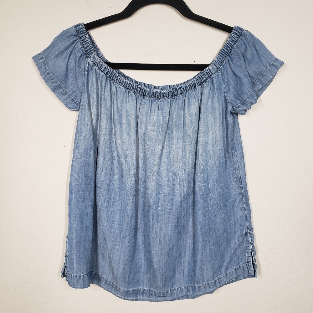 Anthropologie Cloth and Stone Chambray Women's Blue Off-Shoulder Top Size XS